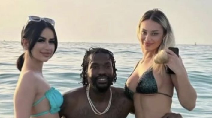 Meek Mill Questions Why Blogs Keep Reposting Photo of Him and Two Fans in Bikinis